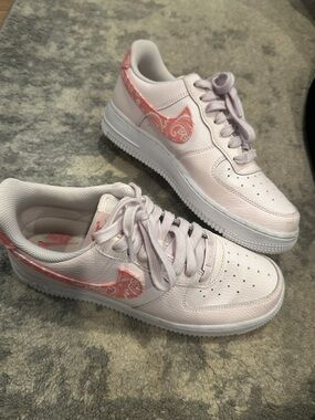 Nike White & Pink Low-Top Sneakers Air Force 1 womans 8.5 pink Paisley